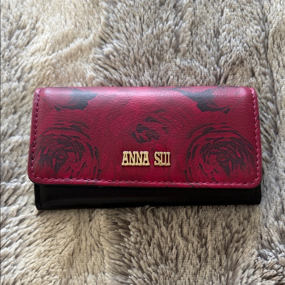 Anna Sui Burgundy and Black Floral Key Wallet